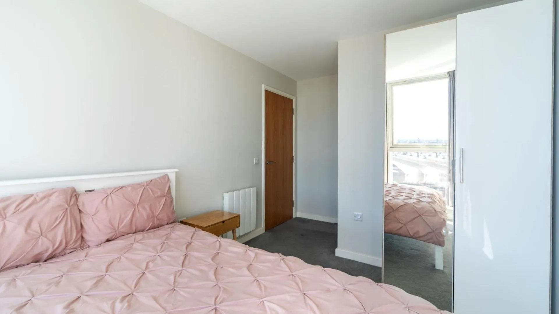 Belfast Central Apartment